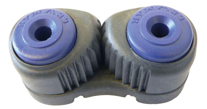 29104100BK SMALL COMPOSITE CLEAT