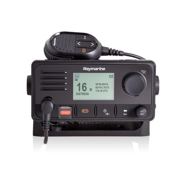 Raymarine Ray63 VHF-Radiopuhelin sisäisellä GPS:llä